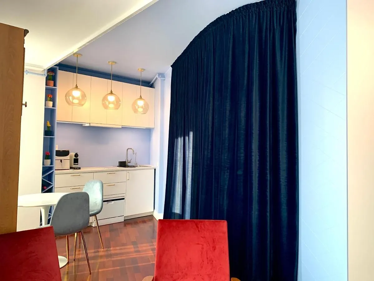Apartment Downtown Italian Studio Bucharest