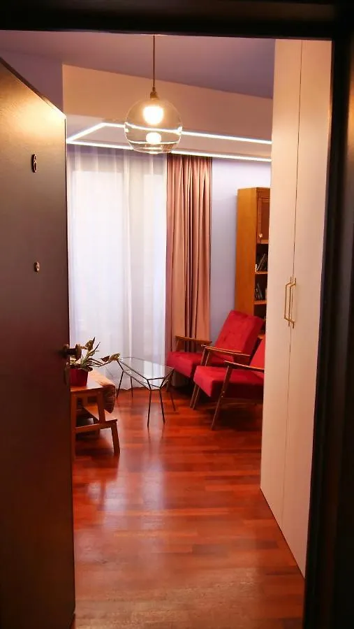 Apartment Downtown Italian Studio Bucharest
