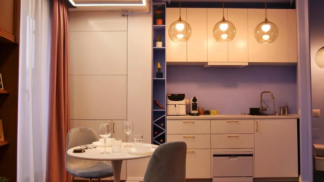 Apartment Downtown Italian Studio Bucharest